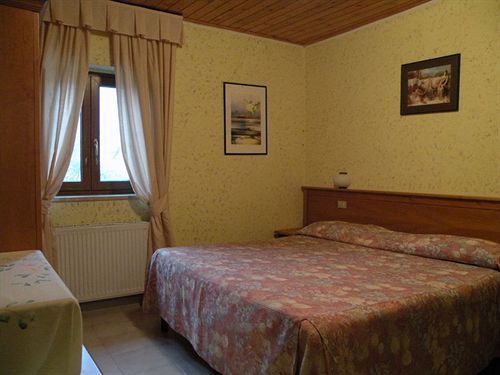 Albergo Ristorante Il Pescatore ヴィッレッタ・バッレーア エクステリア 写真